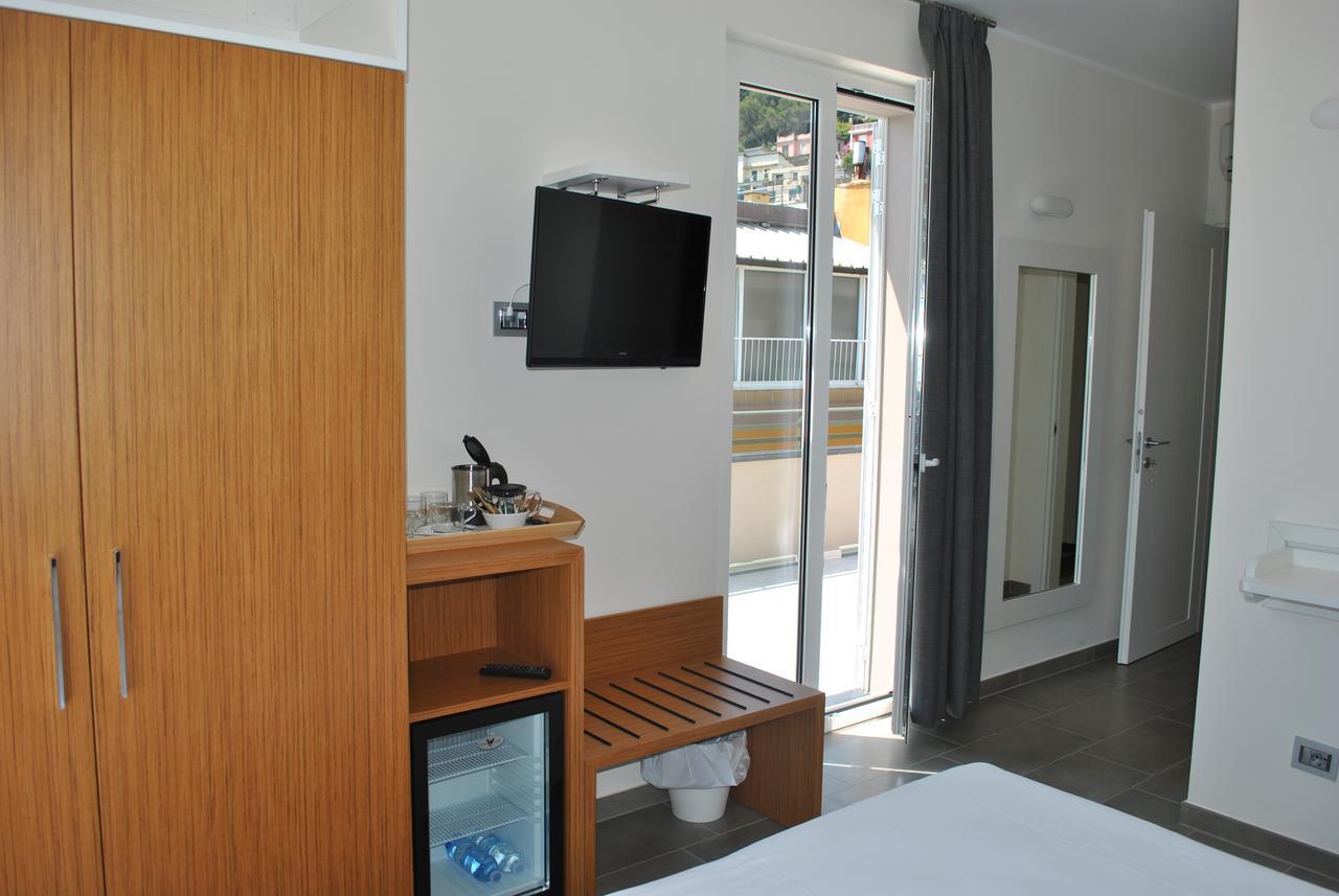 Hotel Residence Laigueglia Free Parking Εξωτερικό φωτογραφία